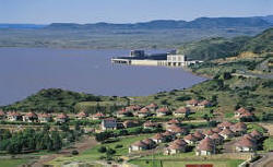 Blick �ber den Gariep Dam - Bild � South African Tourism